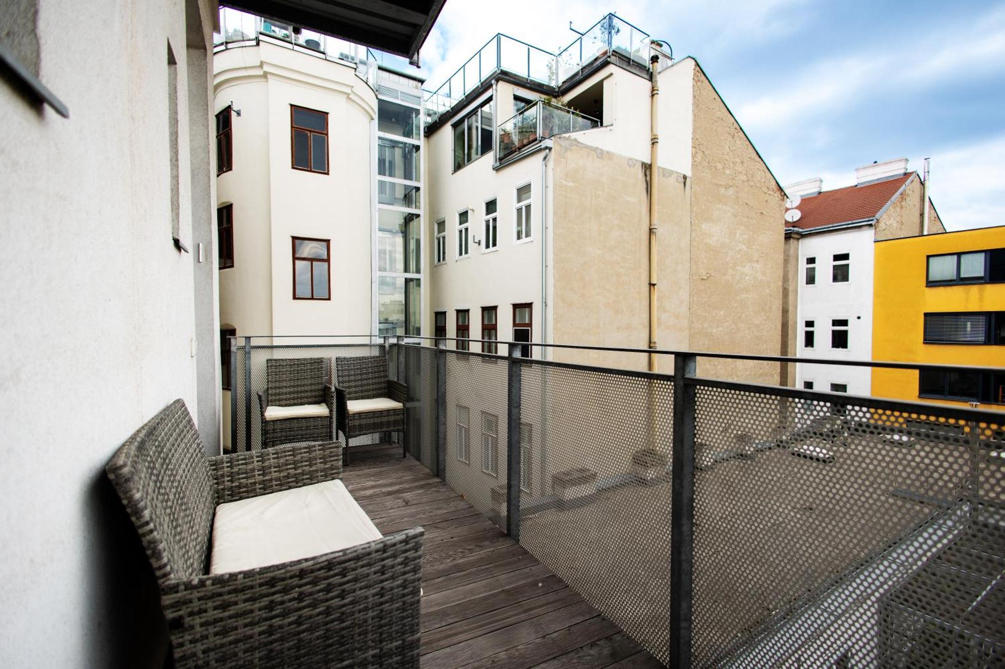 Apartments 4 You Red Star 8 Вена Экстерьер фото